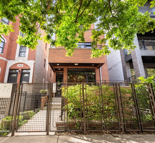 1060 N Paulina St in Chicago, IL - Building Photo