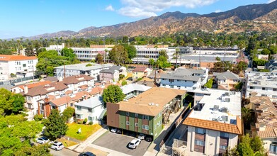 617 W Stocker St in Glendale, CA - Building Photo - Building Photo