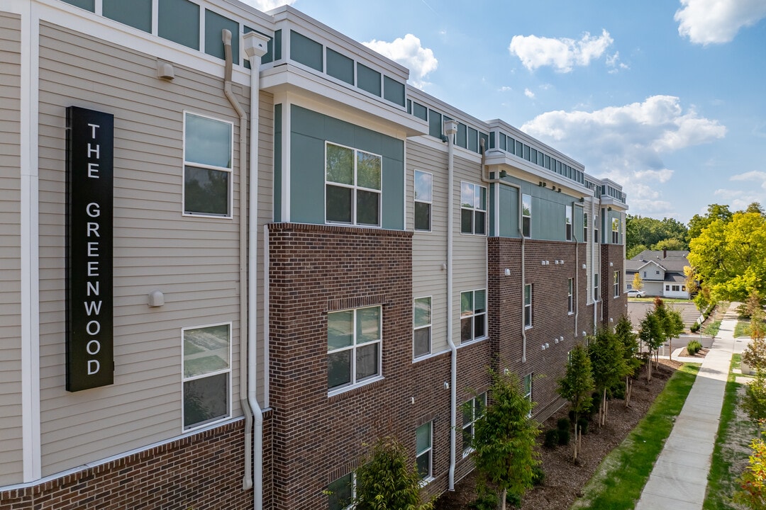 The Greenwood in Jackson, MI - Building Photo