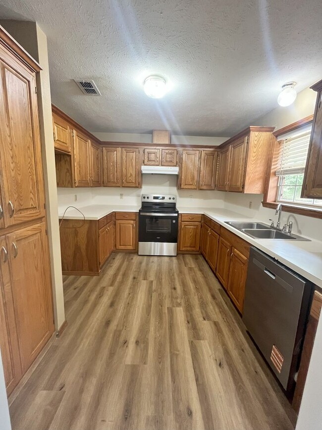 4602 Jade St in Nacogdoches, TX - Building Photo - Building Photo