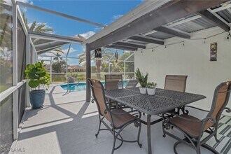 1139 Jardin Dr in Naples, FL - Building Photo - Building Photo