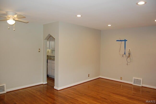 814 Dickson St in Kirkwood, MO - Building Photo - Building Photo