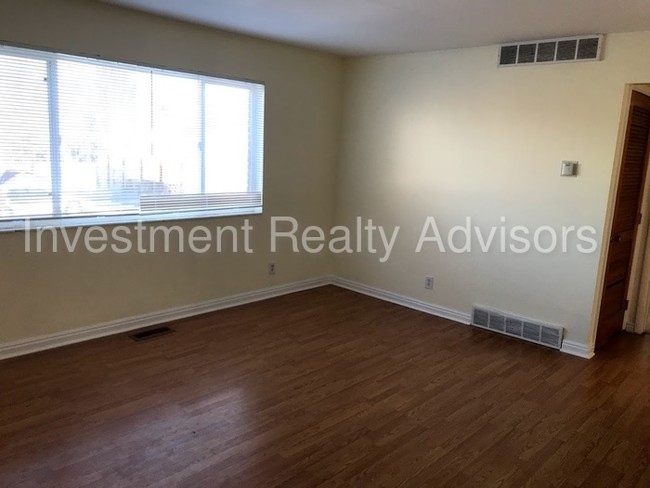 1216 Pacific Ave S-Unit -6 in Salt Lake City, UT - Building Photo - Building Photo