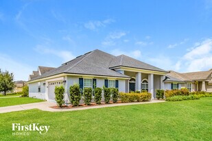 4302 Song Sparrow Dr in Middleburg, FL - Building Photo