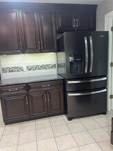 6201 Baymar Ln in Dallas, TX - Foto de edificio - Building Photo