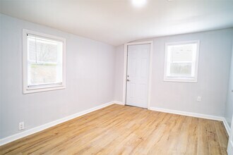 3825 Crane Dr NE in Huntsville, AL - Building Photo - Building Photo