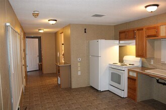 721 7th St in San Leon, TX - Building Photo - Building Photo
