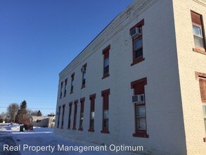 115 3rd St in Argyle, MN - Building Photo - Building Photo