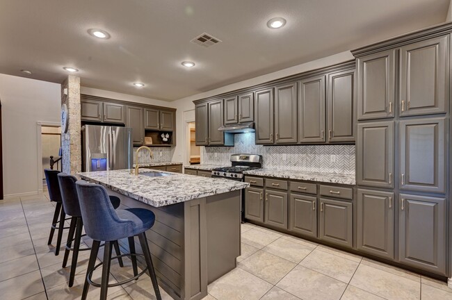 10420 Garland Grove Way in Las Vegas, NV - Foto de edificio - Building Photo