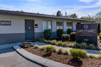 Grey Parc Rossville in Rossville, GA - Foto de edificio - Building Photo