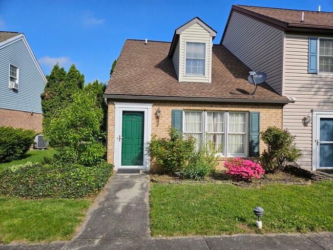 property at 16 Brookline Ct