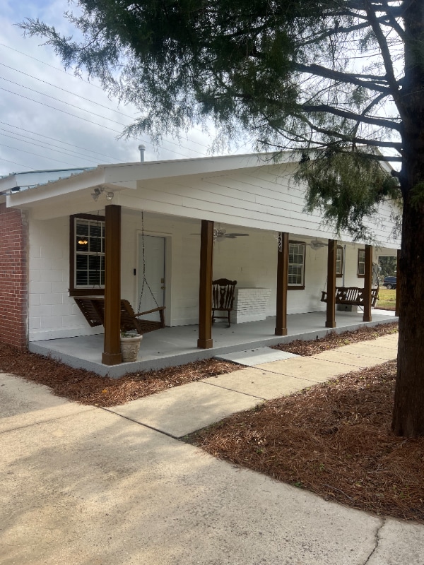 19659 Young St in Fairhope, AL - Foto de edificio - Building Photo
