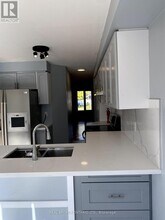 80 Redfinch Way in Brampton, ON - Building Photo - Building Photo