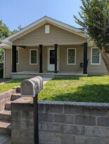 206 Pitner Pl in Knoxville, TN - Building Photo