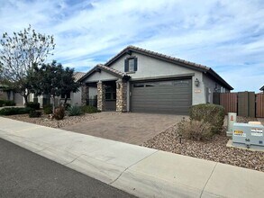 2822 W Blue River Dr in San Tan Valley, AZ - Building Photo - Building Photo