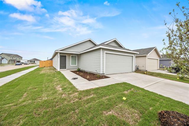 727 Madrono Dr in Princeton, TX - Building Photo