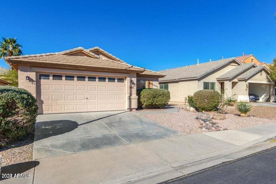 17490 N Gatun Ave in Maricopa, AZ - Building Photo