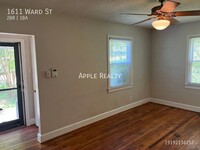 1611 Ward St photo'