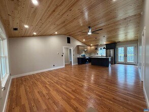 487 Montreal Ln in Shipman, VA - Building Photo - Building Photo