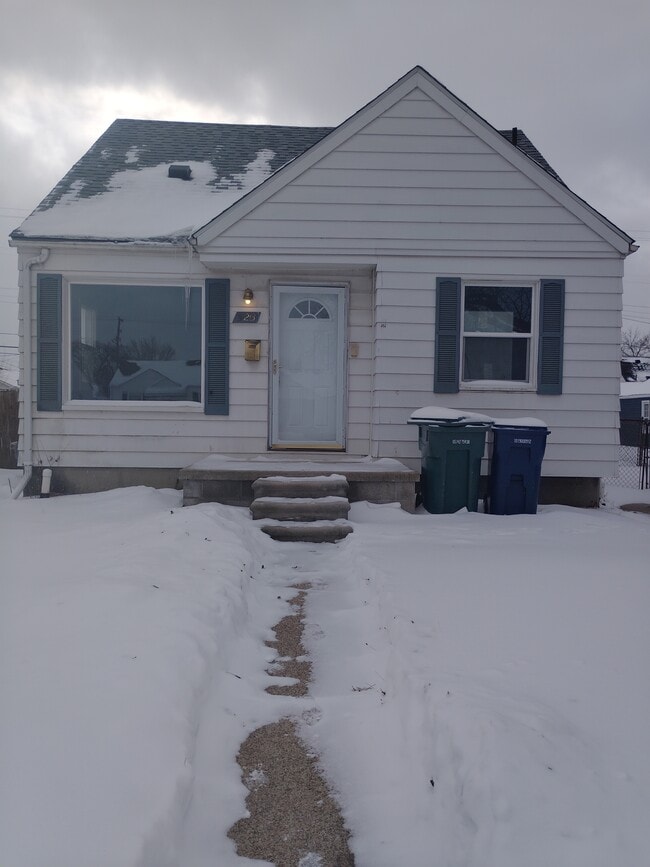 property at 523 Lincoln Ave