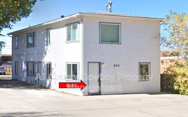 property at 866 N 5th St