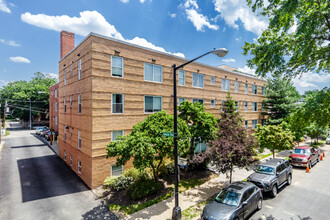 420 16th St SE in Washington, DC - Foto de edificio - Primary Photo