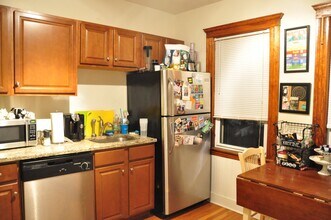 20 Saint Peter St, Unit 3 in Boston, MA - Building Photo - Building Photo