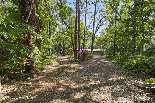 6363 Wood Ln in Melbourne, FL - Foto de edificio - Building Photo