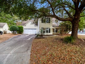 112 Knightsbridge Rd in Bluffton, SC - Building Photo