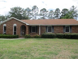206 Cavalier Dr in Martinez, GA - Building Photo