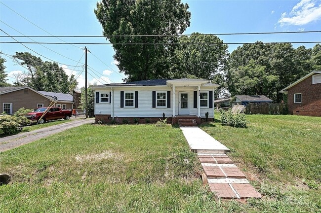 6225 Macon St in Charlotte, NC - Building Photo - Building Photo