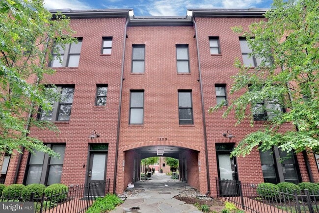 1309 E St SE in Washington, DC - Building Photo - Building Photo