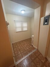 3403 Park Heights Ave, Unit 1 in Baltimore, MD - Foto de edificio - Building Photo