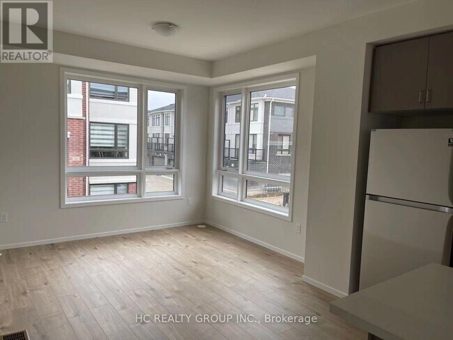 15 James Noble Ln in Richmond Hill, ON - Building Photo - Building Photo