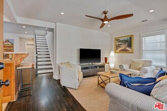 38 19th Ave in Los Angeles, CA - Building Photo - Building Photo