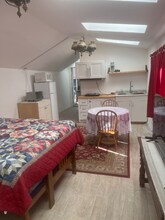 37715 Royal Pl in Boulevard, CA - Building Photo - Building Photo