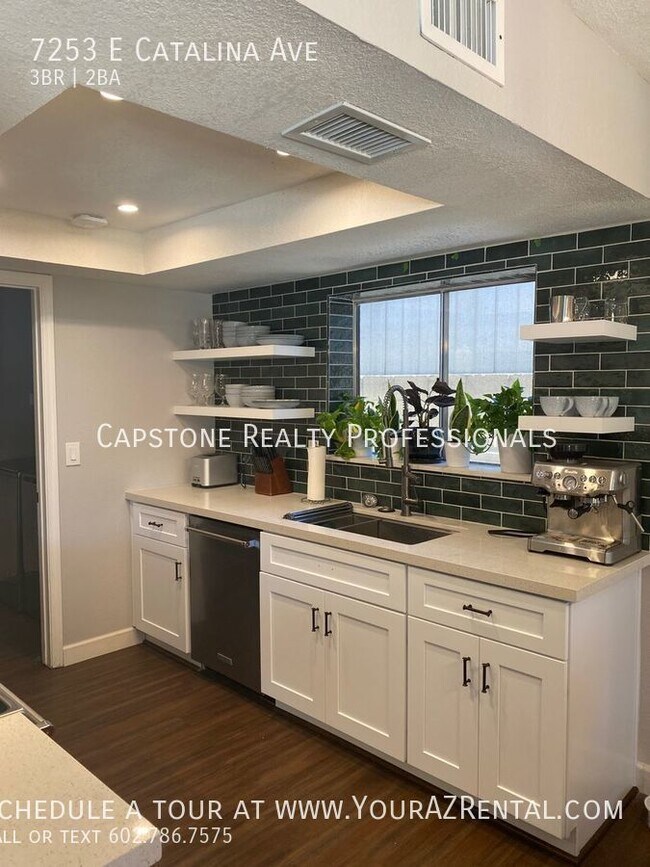 7253 E Catalina Ave in Mesa, AZ - Building Photo - Building Photo