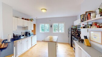 19 Wyman St, Unit 1 in Boston, MA - Building Photo