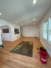 5266 N La Crosse Ave in Chicago, IL - Building Photo - Building Photo