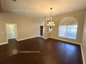 13075 Peregrin Cir, Unit 036 in Bradenton, FL - Building Photo - Building Photo