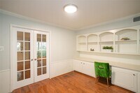 355 N Post Oak Ln photo'