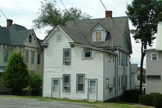 324 SW Mountain Ave in Roanoke, VA - Building Photo - Building Photo