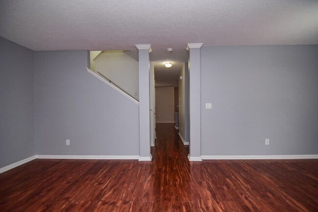 174 Two Pond Loop in Ladson, SC - Foto de edificio - Building Photo