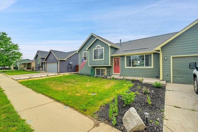 property at 2034 Buckeye Ave