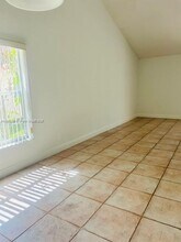 16373 NW 16th St in Pembroke Pines, FL - Building Photo - Building Photo