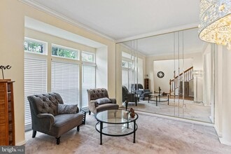 10209 Juniper Dr in Bowie, MD - Building Photo - Building Photo