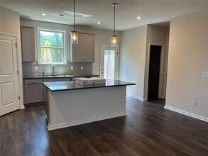 3667 Hidden Valley Cir in Lawrenceville, GA - Building Photo - Building Photo