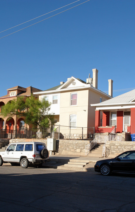 1119 N El Paso St in El Paso, TX - Building Photo