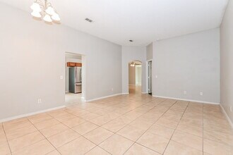 6011 Fillyside Trail in Jacksonville, FL - Foto de edificio - Building Photo