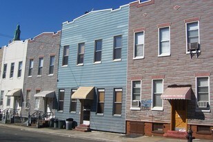 1869 Stanhope St Apartamentos